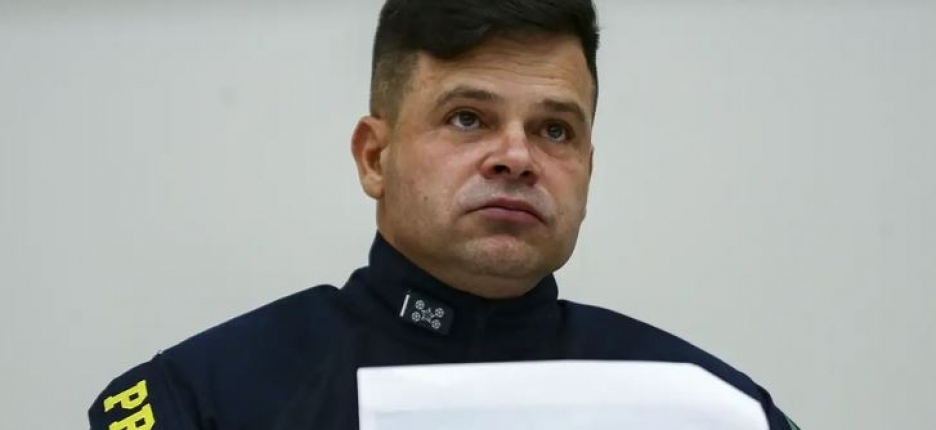 Ex-diretor-geral da PRF rompe tornozeleira e � preso no Paraguai