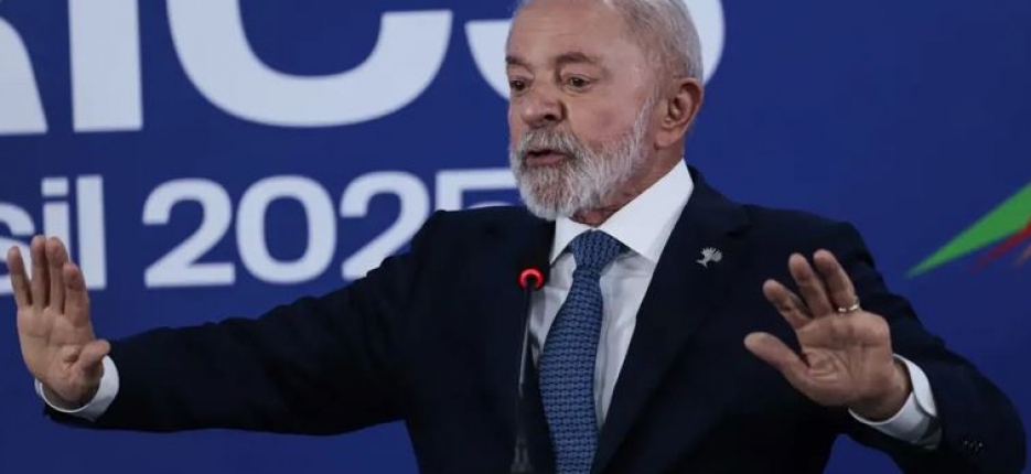 Lula diz que Brics seguir discutindo alternativas ao dlar