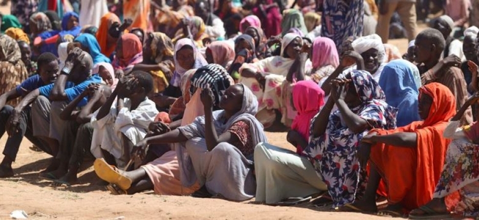 Ap�s tr�s anos de guerra, Sud�o tem maior crise de deslocamento do mundo